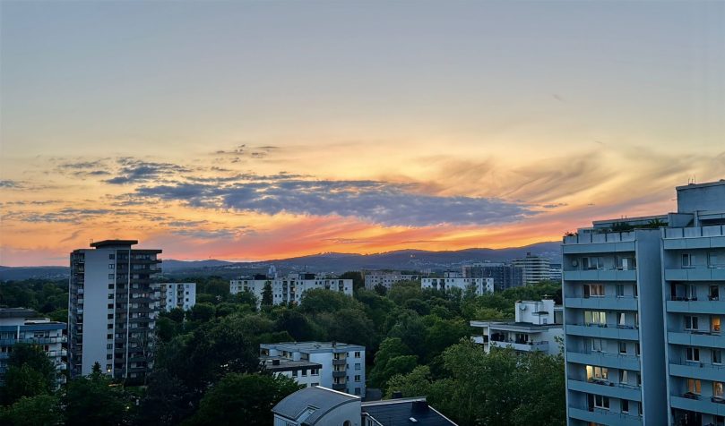 [德國買房] 必備：貸款、Notar簽買房合約注意事項